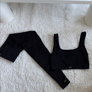 Black SET ACTIVE Sports Bra and Leggings Set